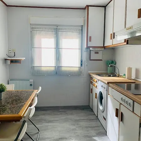 Amplio 3 Cerca De La Playa Con Garaje Appartement Gijón