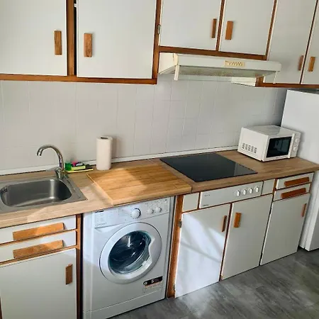 Amplio 3 Cerca De La Playa Con Garaje *